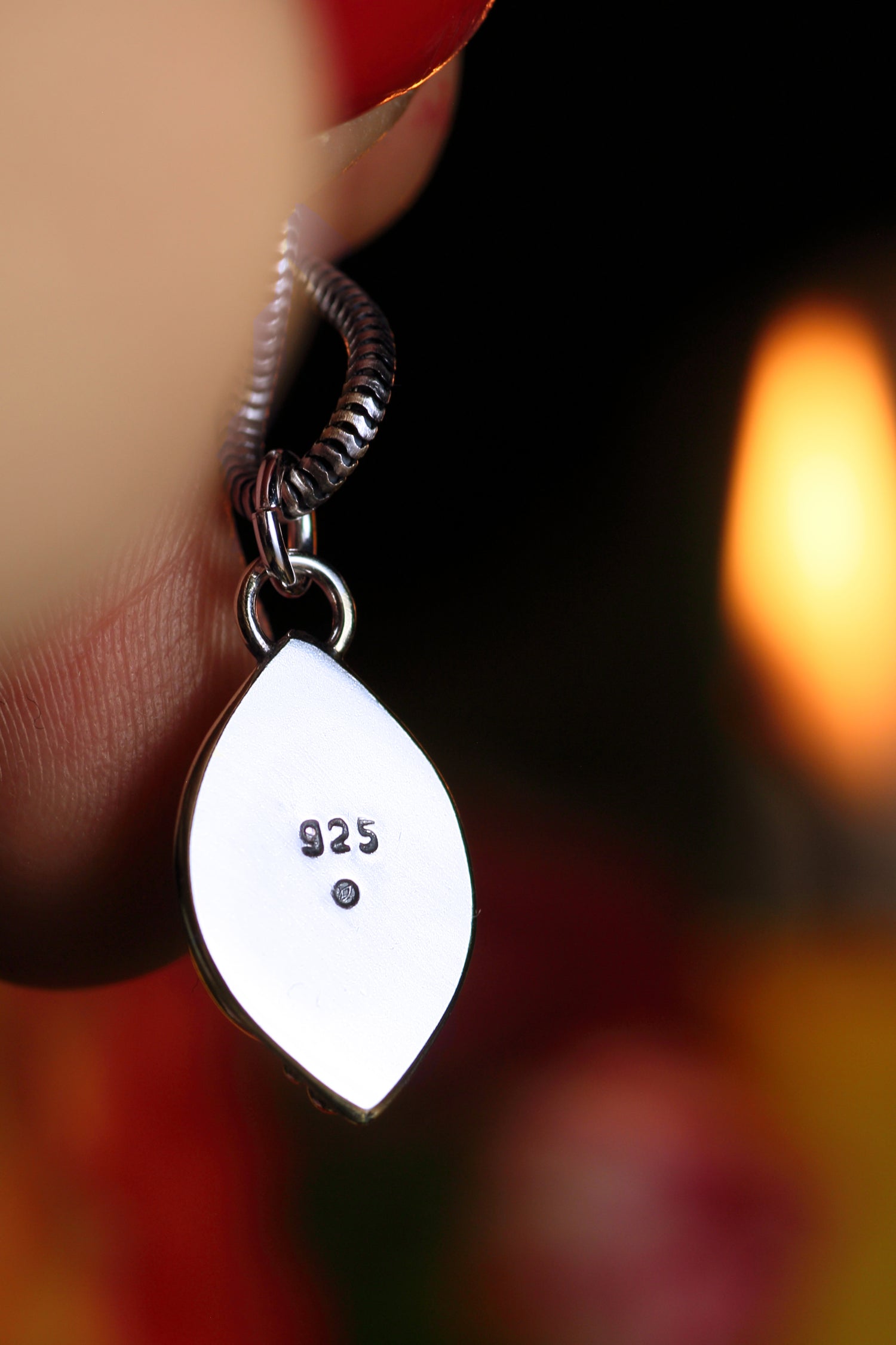 LUMINA Mondstein Anhänger aus 925 Silber · Licht der Seele · Dia de los Muertos