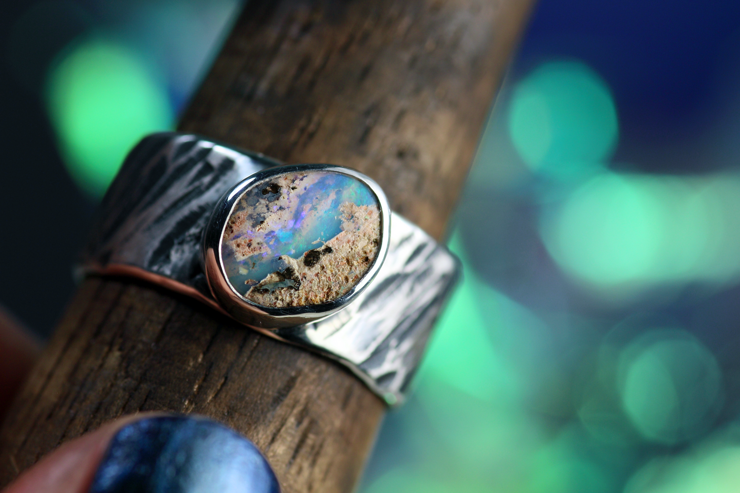 MARE IMMORTALE Boho Silberrring mit australischem Opal – Handgemachter, einzigartiger Unisex-Ring · Ringgrösse EU 59