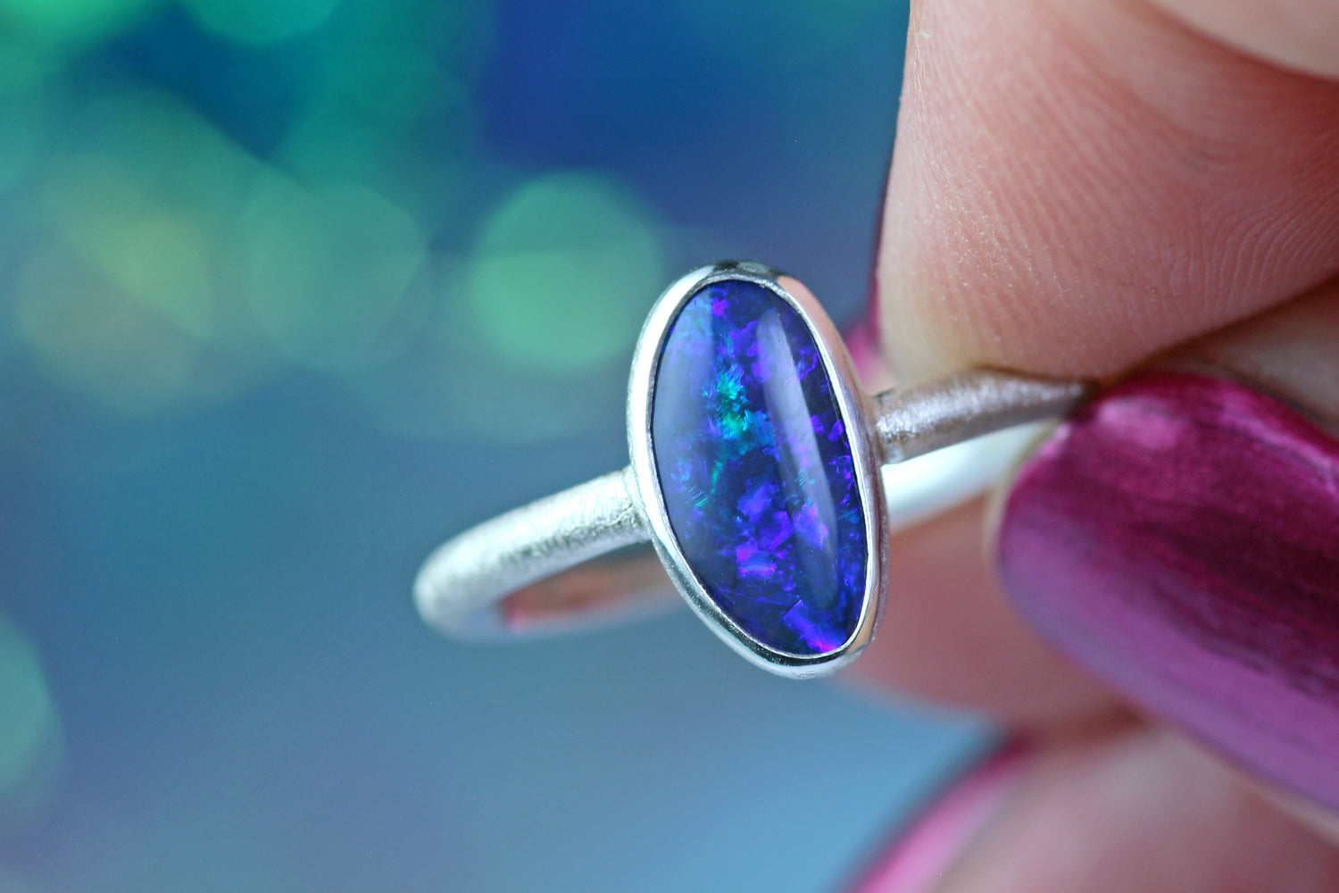 LUNA NOVA – Opal Silberring · EU 51 - 52