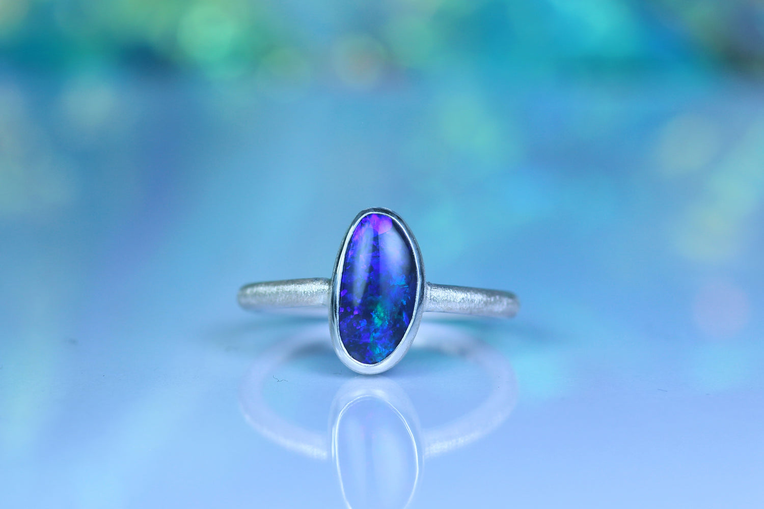 LUNA NOVA – Opal Silberring · EU 51 - 52