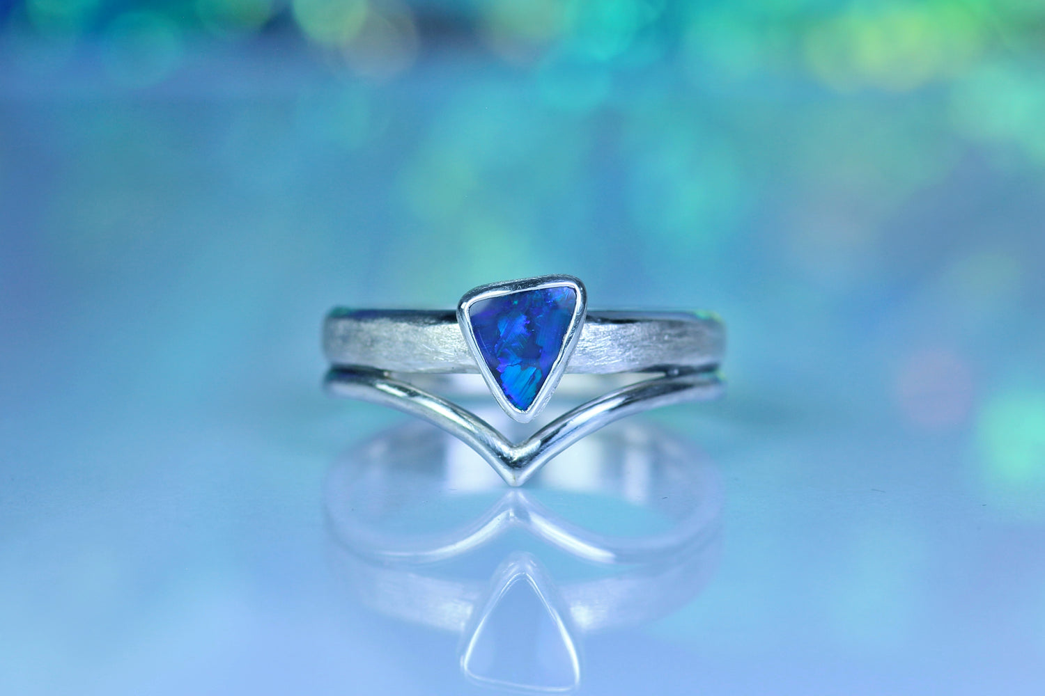 LUNA SERENA Boho Silberring mit australischem Opal · EU 58