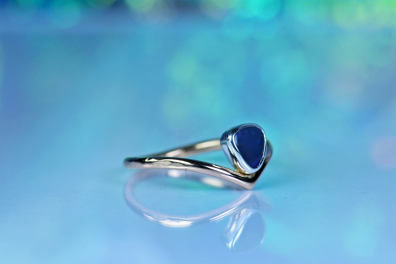 AURORA ETERNA Bicolor Ring in 18k Roségold mit Black Opal in Silber · EU 50 - 51