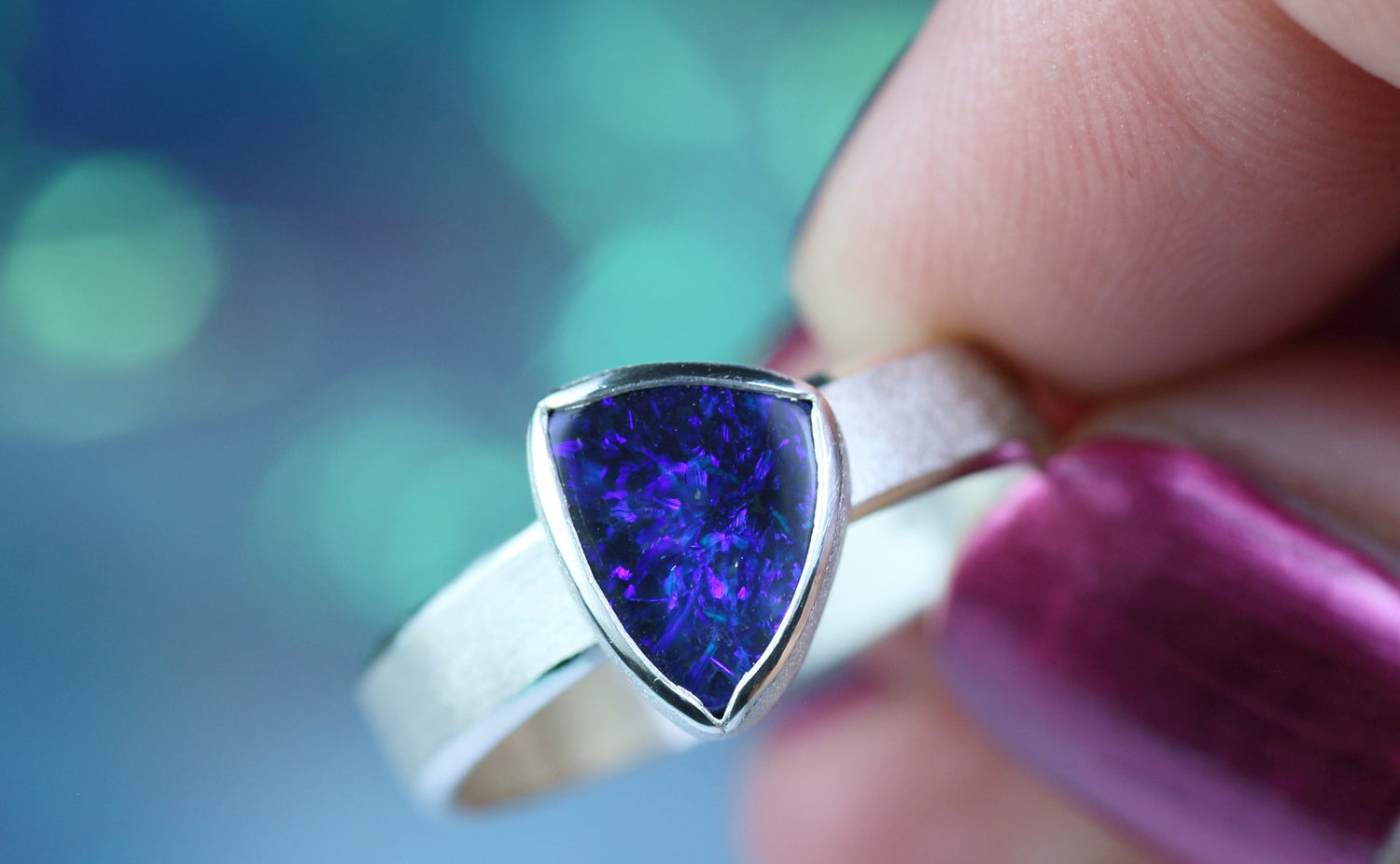 STELLA OBSCURA Silberring mit australischem Opal – Ringgrösse EU 57