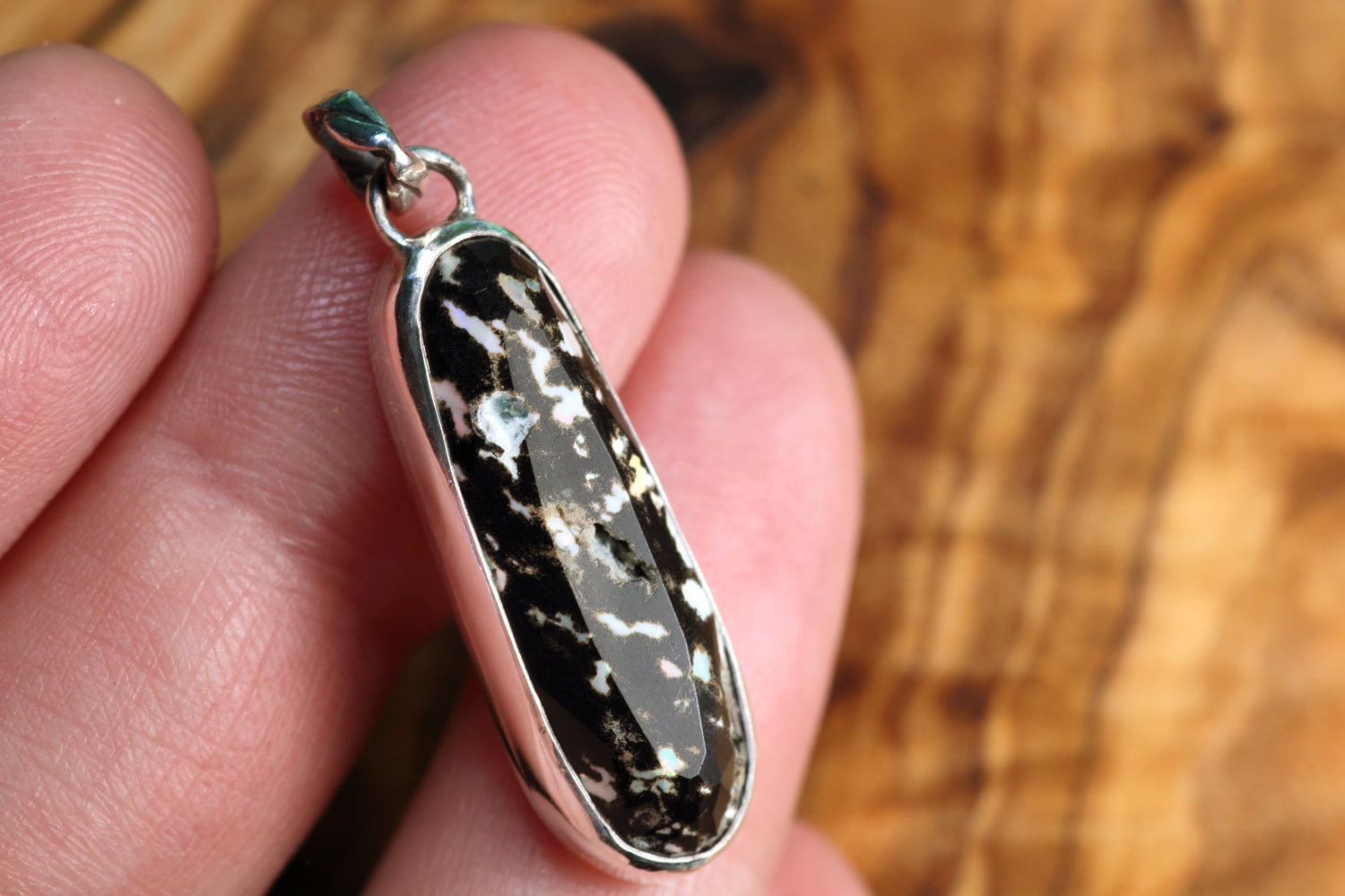 AURORA FERA Einzigartiger Mexikanischer Leoparden Opal Silberanhänger