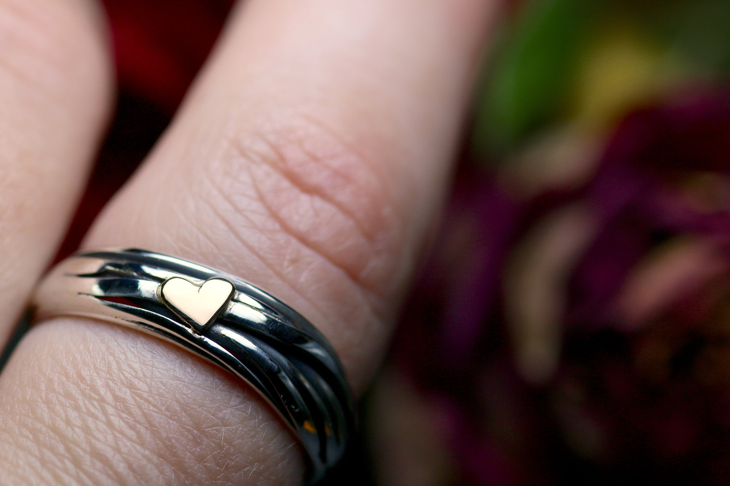 HERZ AUS GOLD INFINITY Unikat Ring aus Silber 925 mit 18k Rosé Gold Herz · Ringgrösse EU 60