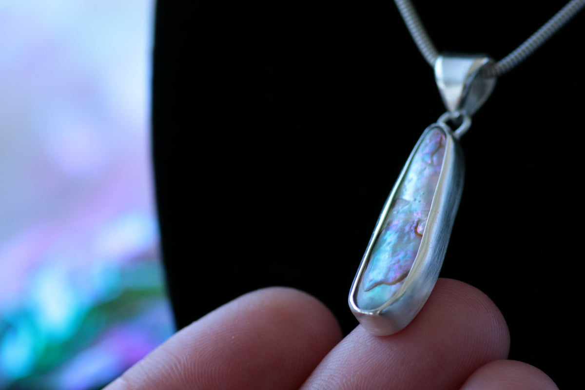 AURA CALISTA • Designer Silberanhänger 925 mit Paua Muschel · Unikat