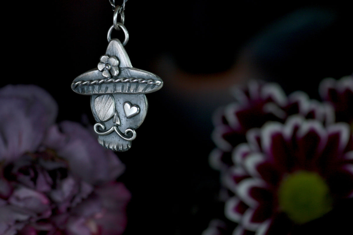 DON CALAVERA · Sugar Skull Totenkopf-Anhänger mit Sombrero · Silber 925 · VORVERKAUF