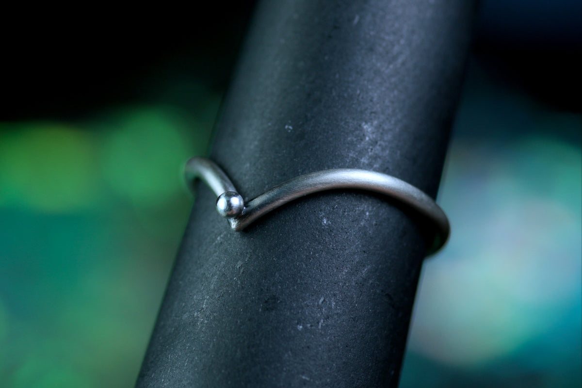 LEDA Ring • Beisteckring aus 925 Silber mit Silberperle · Grösse wählbar