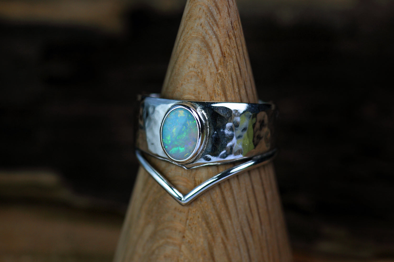 AURA LUNA Zauberhafter Boho Silberring mit Crystal Opal · EU 53