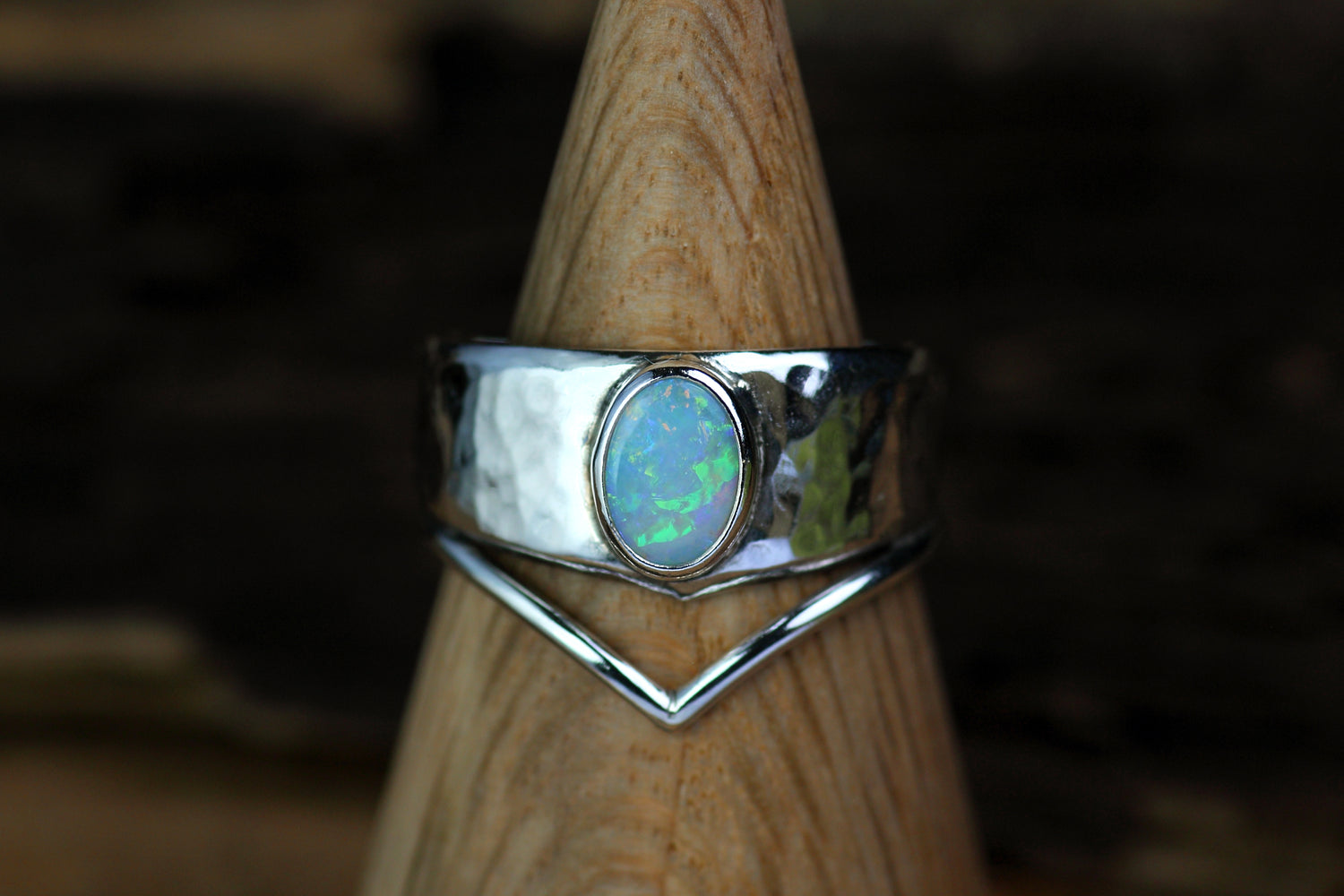 AURA LUNA Zauberhafter Boho Silberring mit Crystal Opal · EU 53