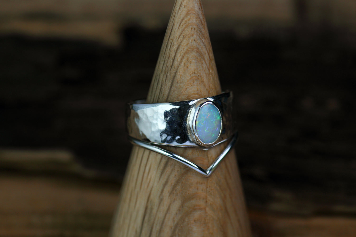 AURA LUNA Zauberhafter Boho Silberring mit Crystal Opal · EU 53