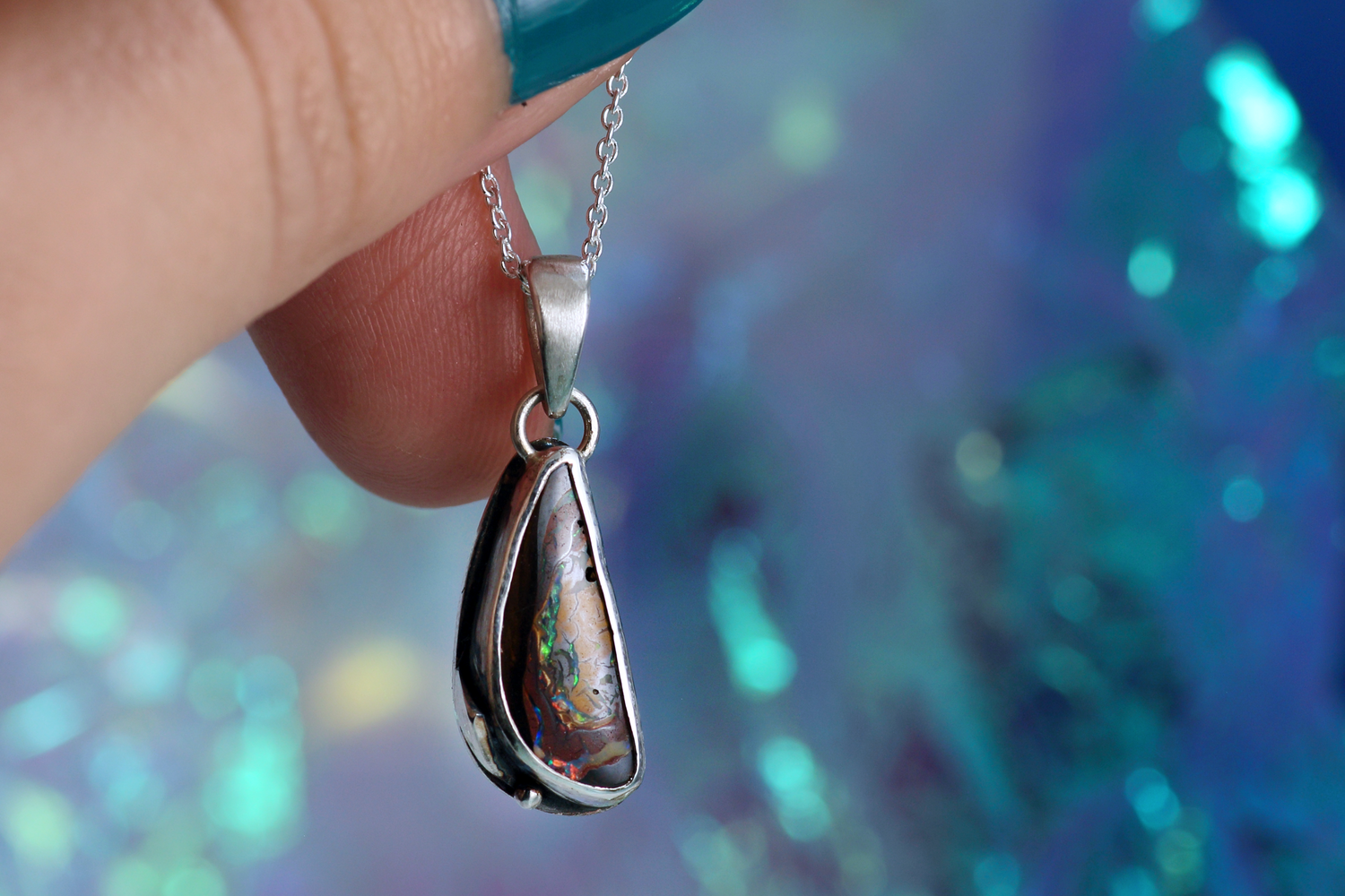 AURION Silberanhänger mit australischem Matrix Opal – Handgemachter, einzigartiger Anhänger