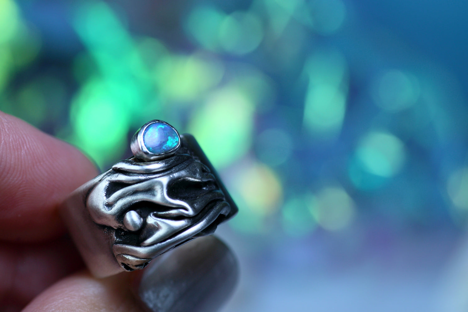 CORAL Opalring aus Silber 925 in kunstvollem Design · EU 57