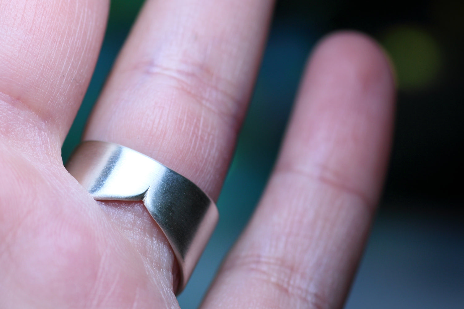 CORAL Opalring aus Silber 925 in kunstvollem Design · EU 57