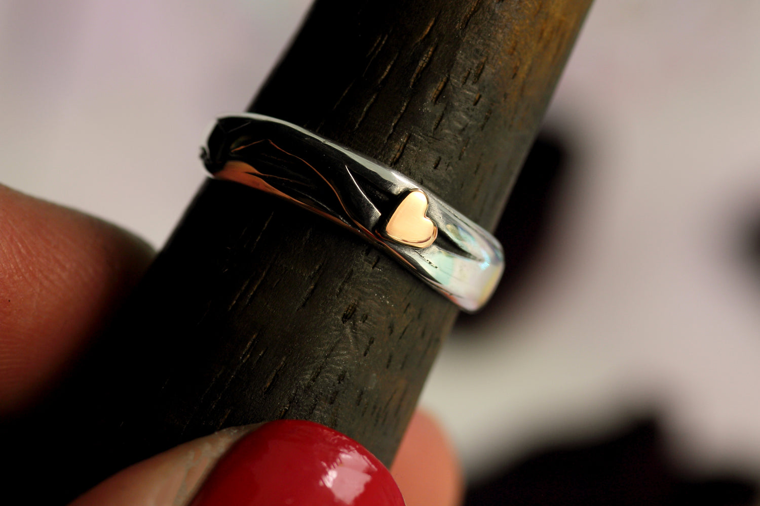 HERZ AUS GOLD Unikat Ring aus Silber 925 mit 18k Rosé Gold Heart · Ringgrösse EU 52