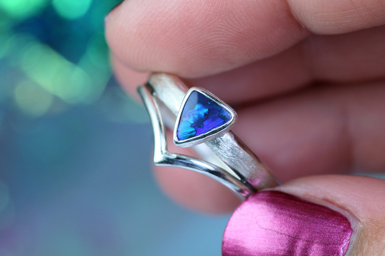 LUNA SERENA Boho Silberring mit australischem Opal · EU 58