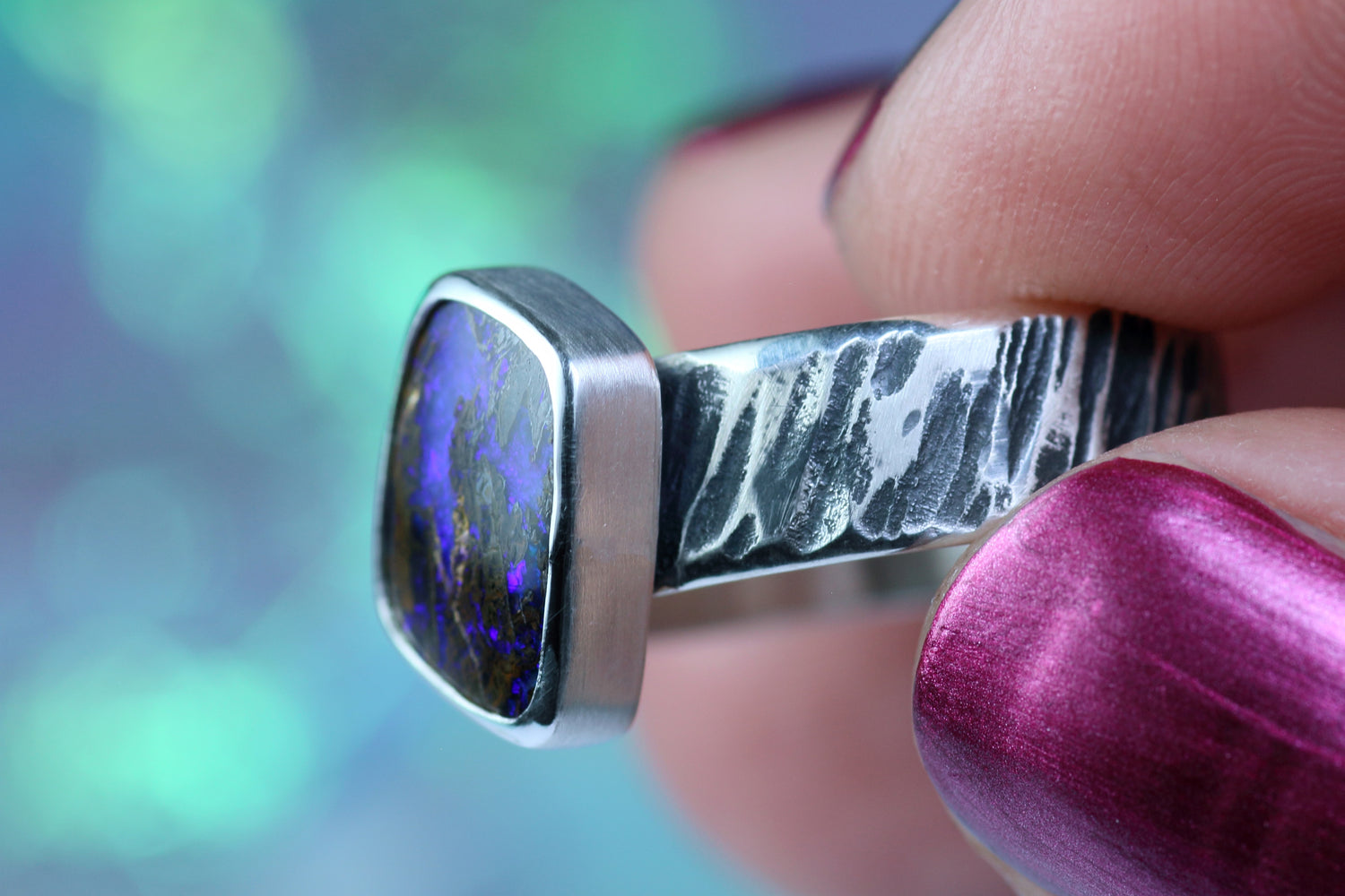 NAMIR INDIGO Silberring mit australischem Opal · EU 59