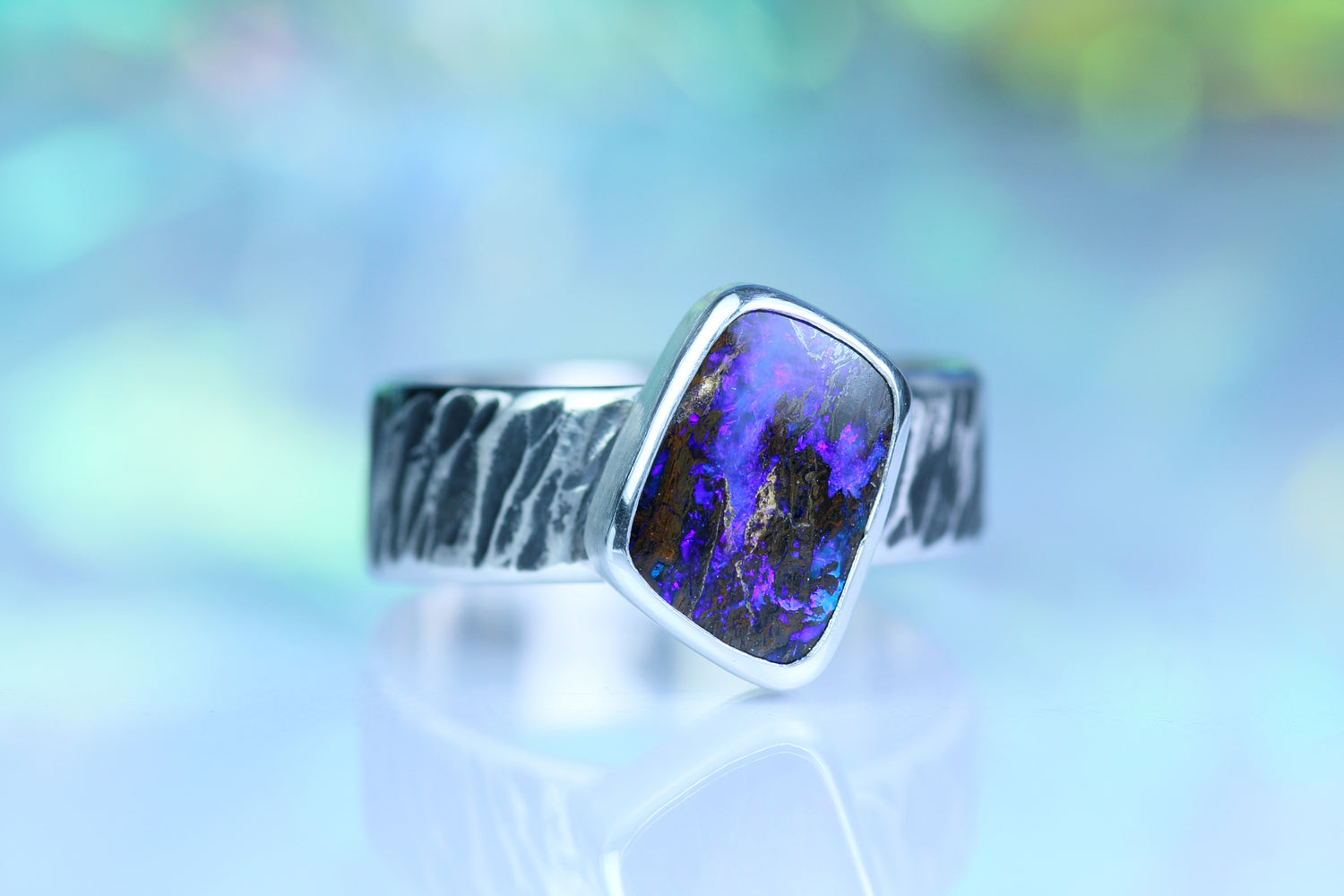 NAMIR INDIGO Silberring mit australischem Opal · EU 59