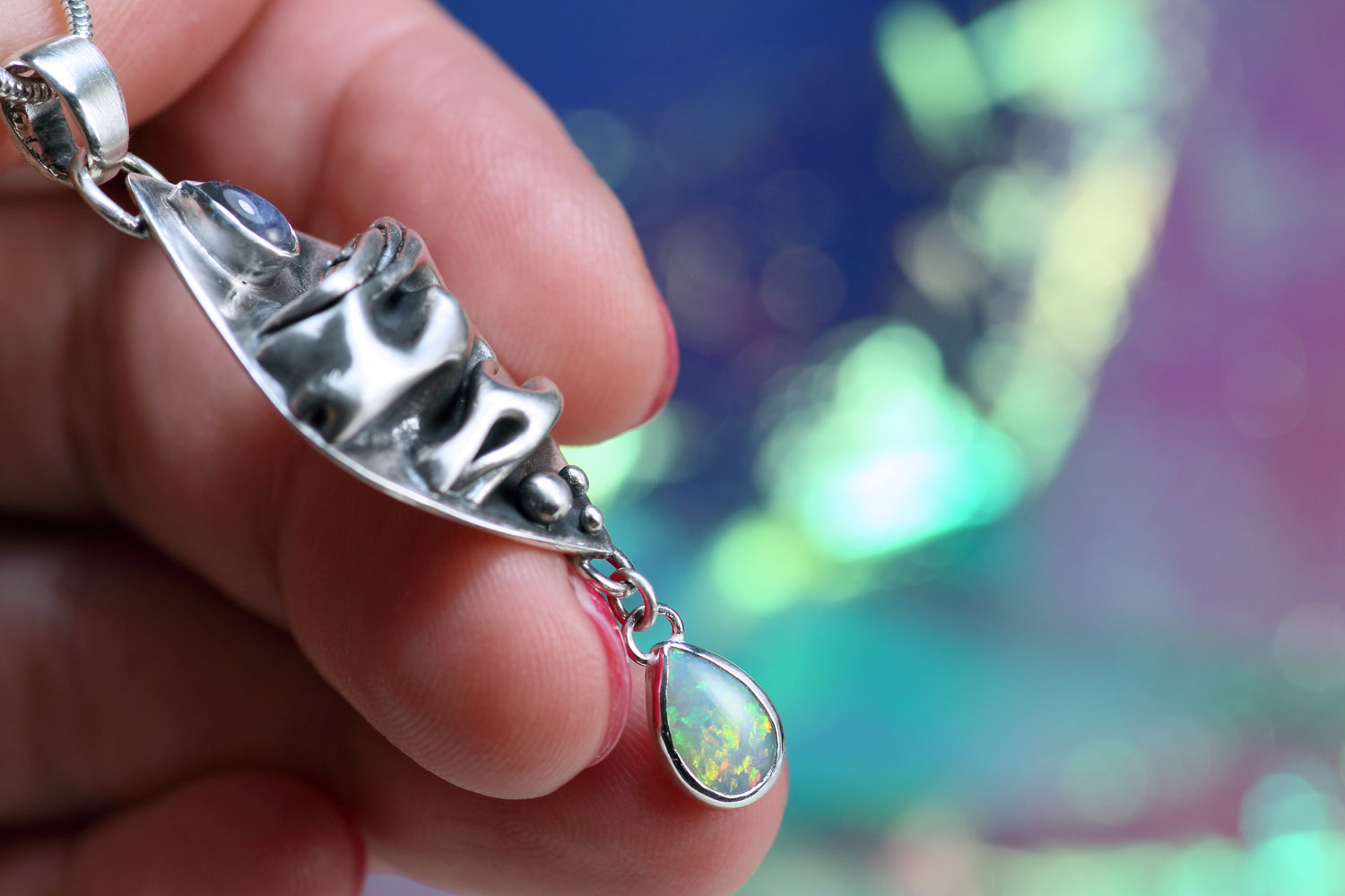 LACRIMA Silberanhänger mit Mondstein & Crystal Opal Anhänger