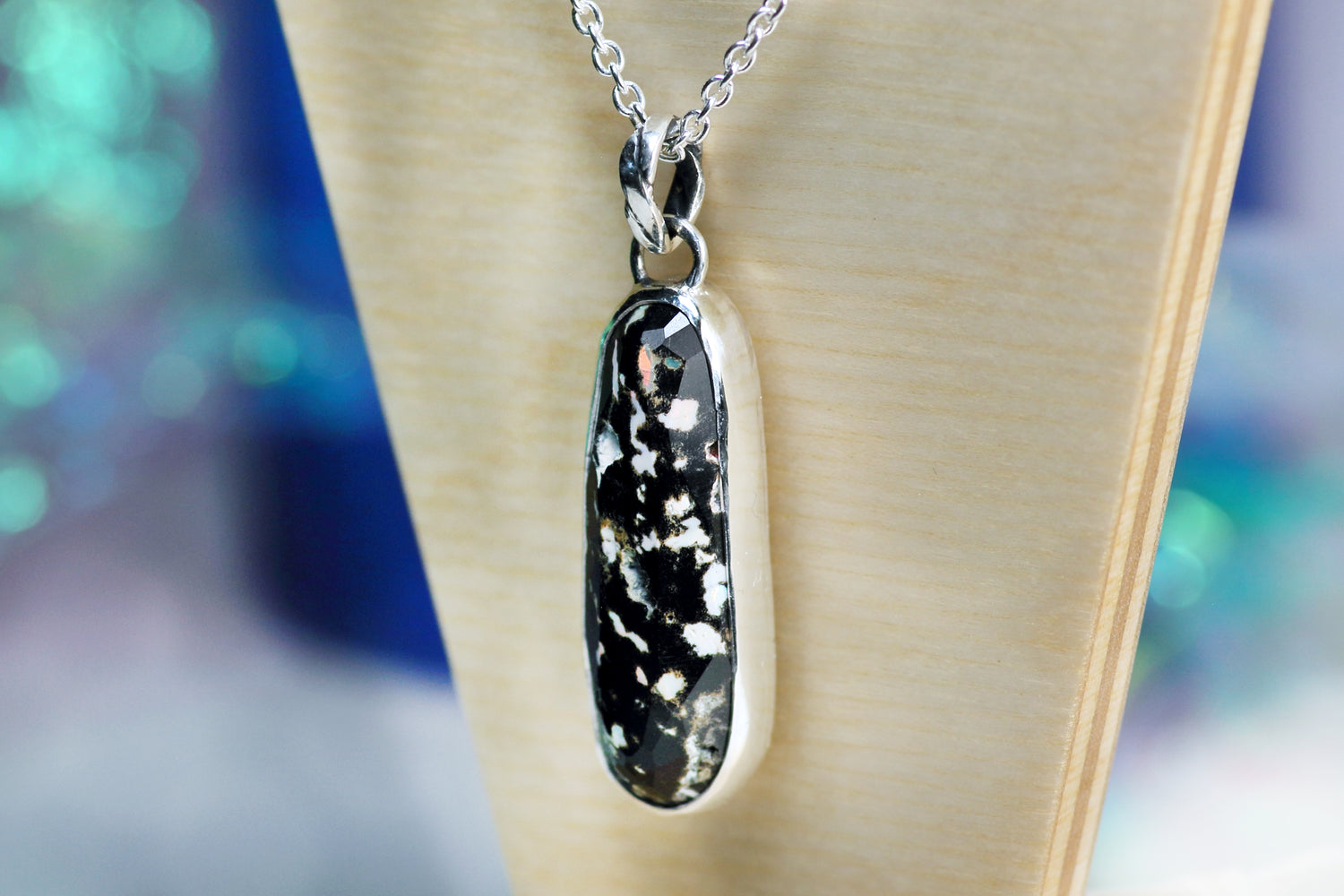 AURORA FERA Einzigartiger Mexikanischer Leoparden Opal Silberanhänger