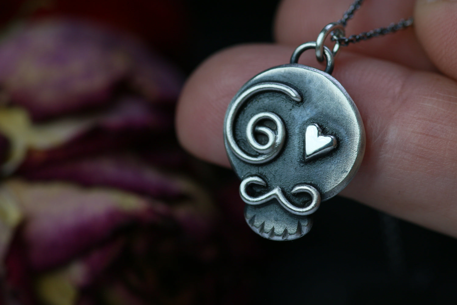 EL CABALLERO Totenkopf Anhänger aus Silber 925 · Dia de los Muertos · Unikates Design