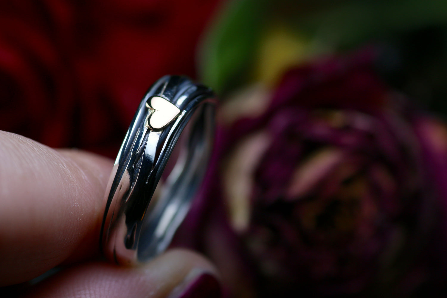 HERZ AUS GOLD INFINITY Unikat Ring aus Silber 925 mit 18k Rosé Gold Herz · Ringgrösse EU 60