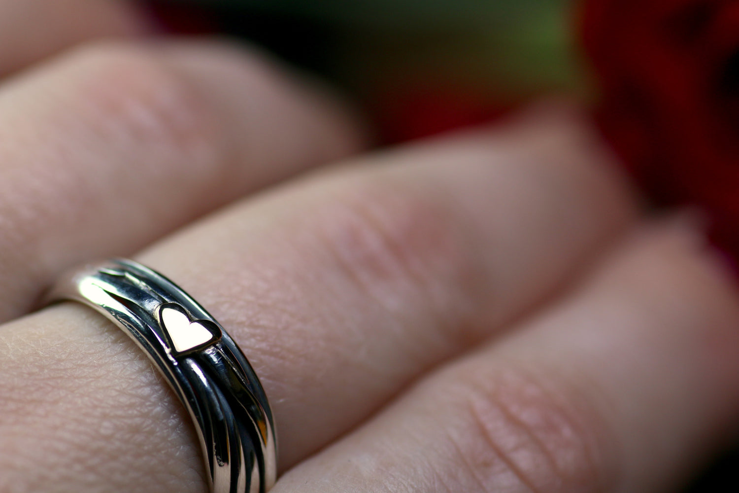 HERZ AUS GOLD INFINITY Unikat Ring aus Silber 925 mit 18k Rosé Gold Herz · Ringgrösse EU 60