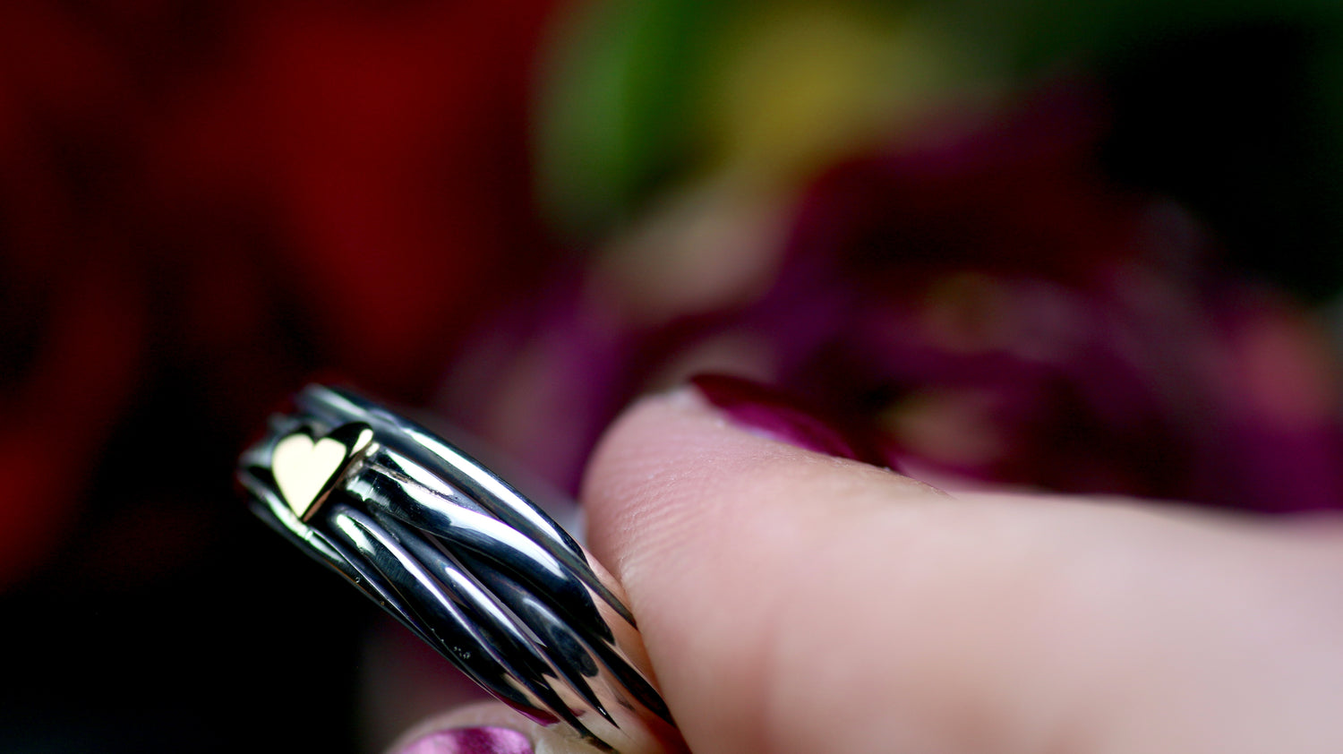 HERZ AUS GOLD INFINITY Unikat Ring aus Silber 925 mit 18k Rosé Gold Herz · Ringgrösse EU 60