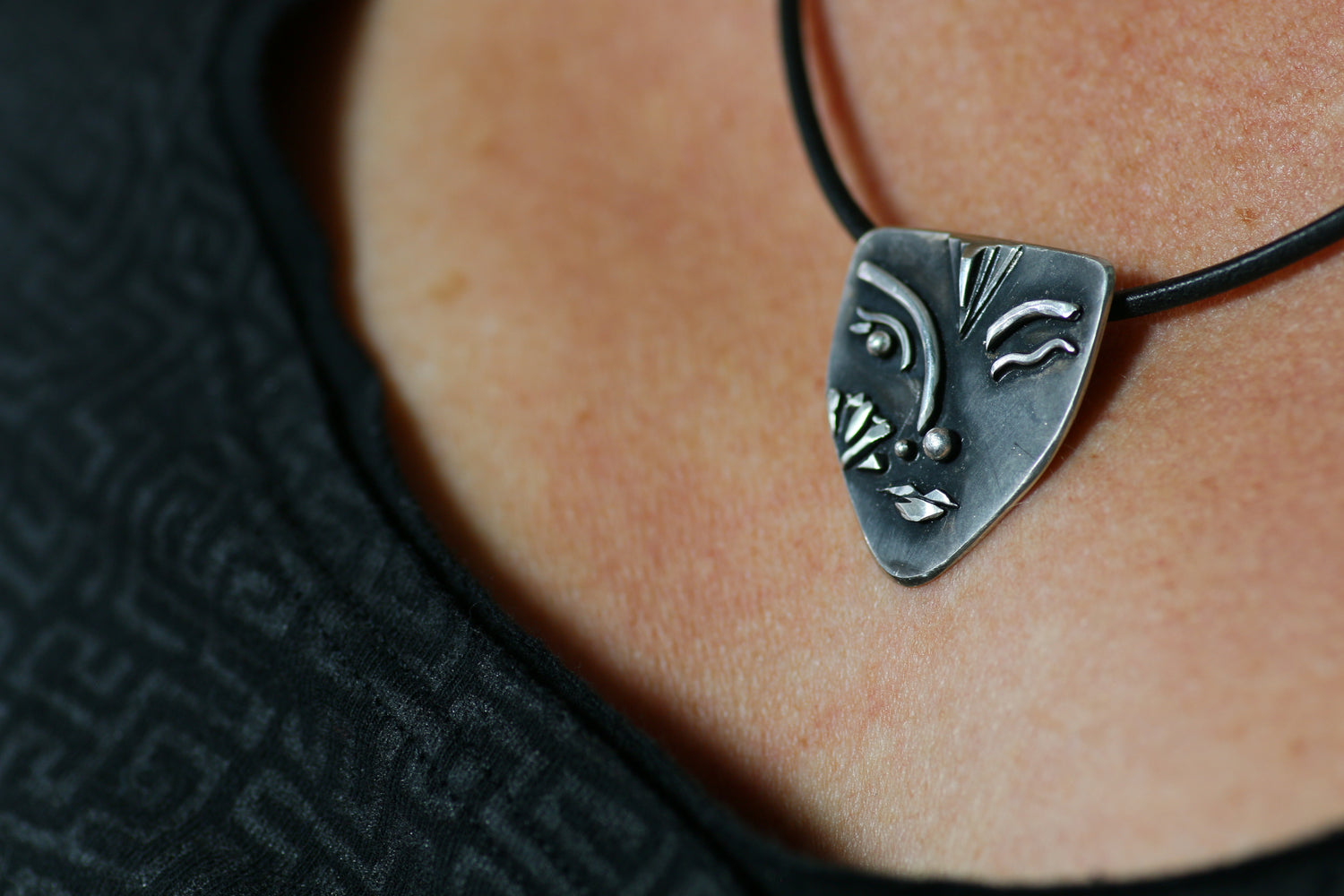 EURYDICE Silberanhänger Kunst Maske · SILVER MIRAGE Serie #4