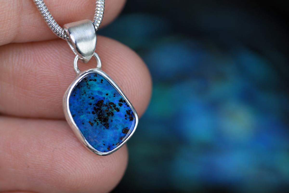 CAYO • Opal Anhänger aus 925 Silber · Unikat