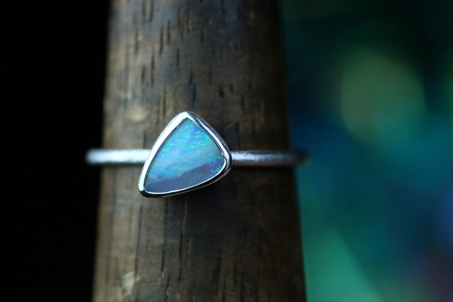 AZURA Ring in Silber 925 mit Boulder Opal · Grösse EU 57