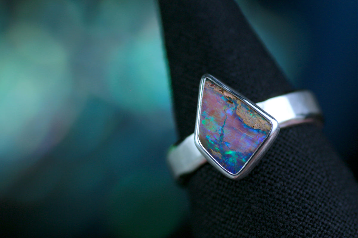 CALISTA • Designer Silberring 925 mit australischem Opal · Unikat