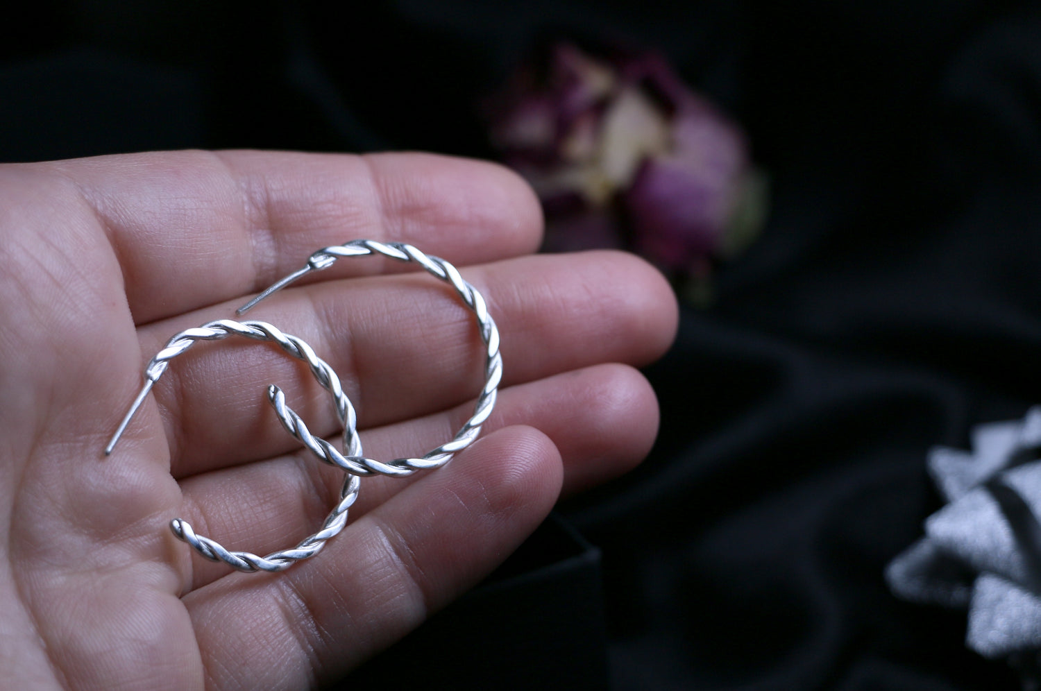 SPIRA Creolen · Silber 925 · Grosse gedrehte Spiralohrringe mit Statement-Charakter