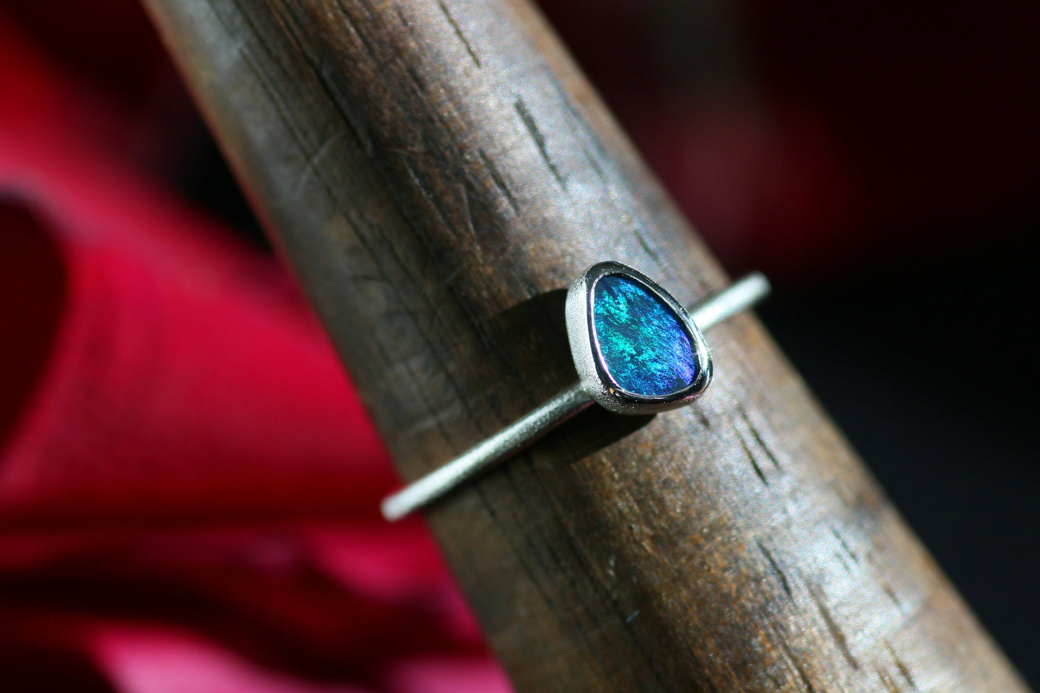 PAON Opal Ring aus Silber 925 · Ringgrösse EU 51-52